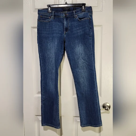 Lucky Brand Women's Straight Leg Sweet Jeans Size 10 - Picture 1 of 12